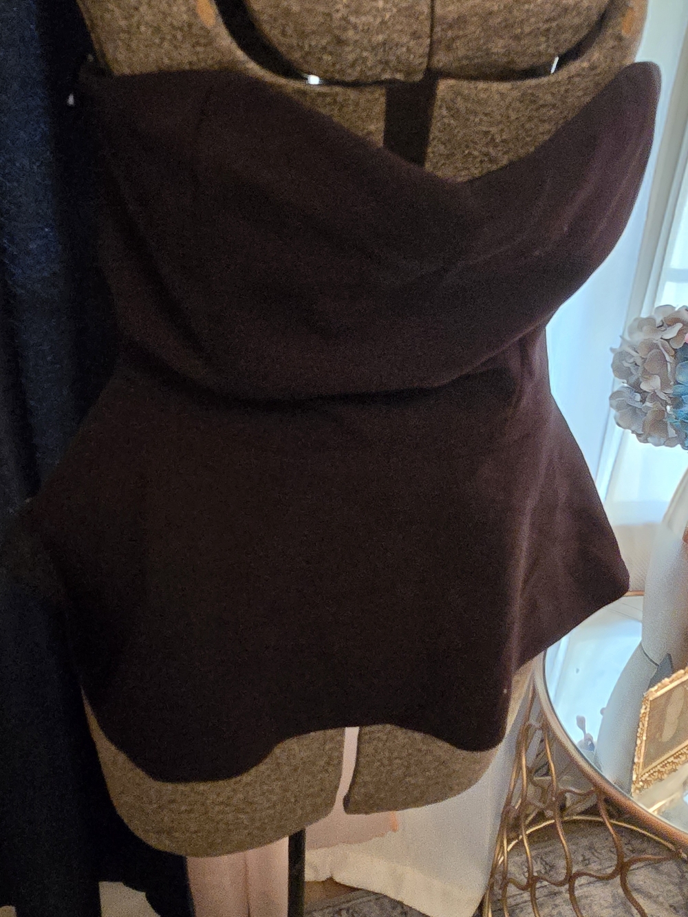 Forever 21 strapless Peplum - black